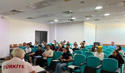Sivas'ta yüzme hakemliği için eğitim başladı