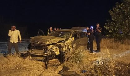 Feci Zincirleme Kaza! Tır ile İki Otomobil Çarpıştı