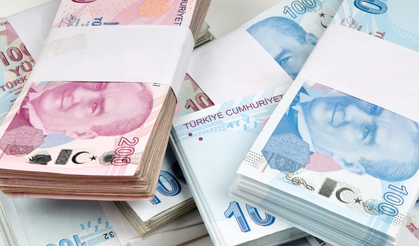 Sivas'ta Öğrencilere 1.750 TL Kırtasiye Desteği