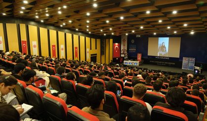 Sivas'ta Gazze’de Üniversite Olmak konuşuldu