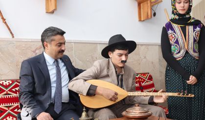 Sivas'ta o okulda Kültür-Edebiyat Sokağı açıldı
