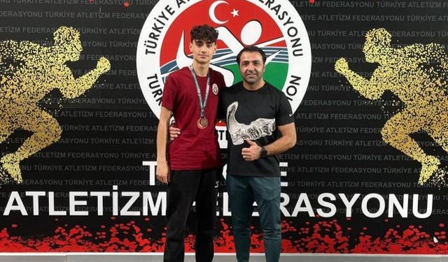 Erzincanlı atletizm sporcusu Türkiye 3'üncüsü oldu