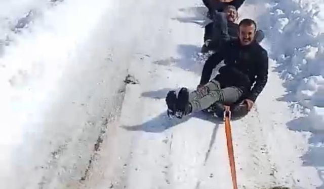 Karın Tadını Bu Defa Yetişkinler Çıkardı