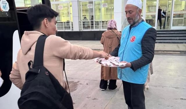 Sivas’ta Yolculara Ramazan İkramı