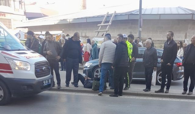 Motosikletli Gence Otobüs Çarptı