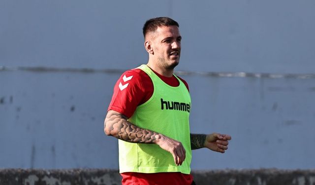 Sivasspor'da Manaj ve Simic Takım Çalışmalarına Başladı