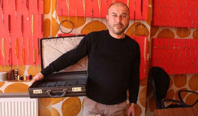 Sivas’ta 20 Yıllık Tespih Çantasının Hikayesi