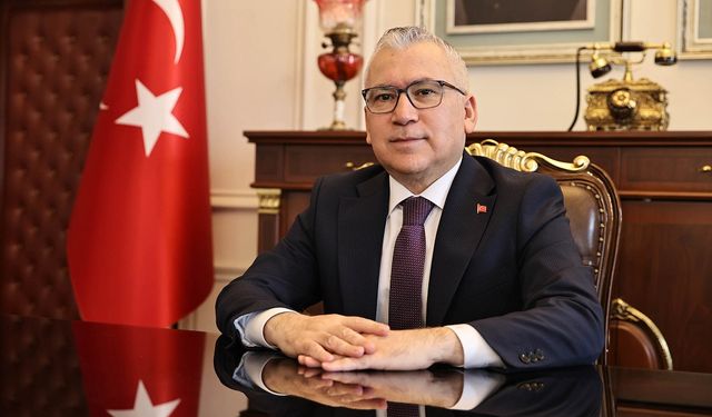 Vali Şimşek: Onurlu duruş altın harflerle yazıldı
