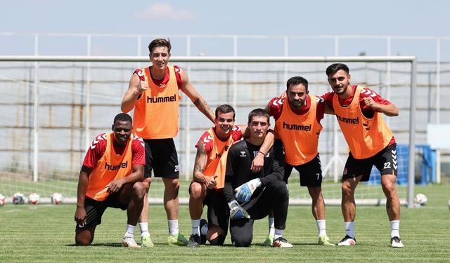 Osman Zeki Korkmaz'dan Futbolculara Özel Program!