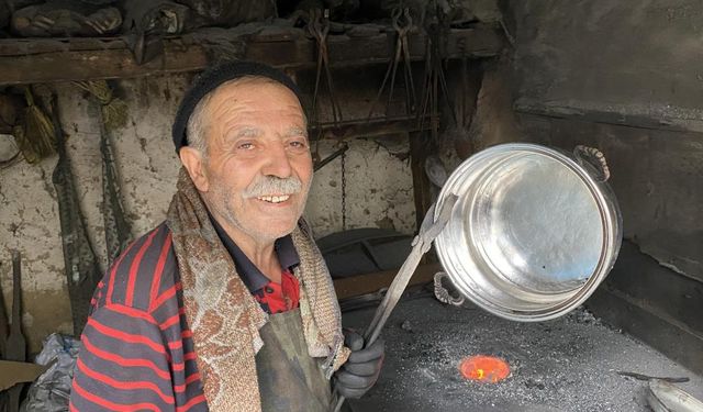 O dükkandan içeri girenler zamanda yolculuk yapıyor