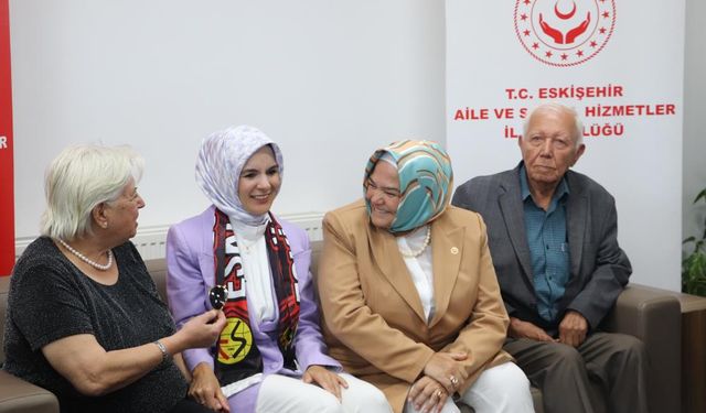 29 bin 615 yaşlı yatılı bakım hizmetinde