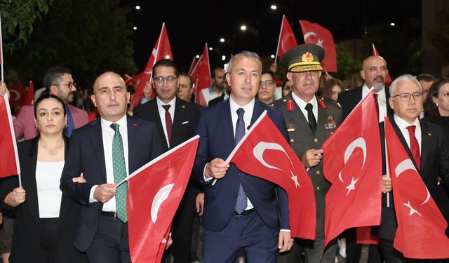Sivas’ta kortej yürüyüşünde coşku zirveye çıktı
