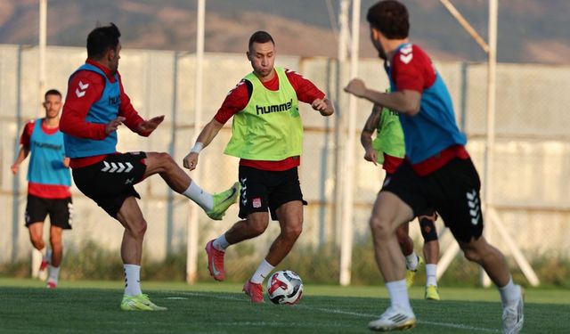 Sivasspor'da zorlu Erzurum deplasmanı hazırlığına devam