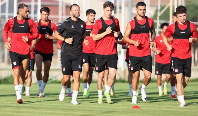 Sivasspor Erzurum hazırlıklarını artırdı