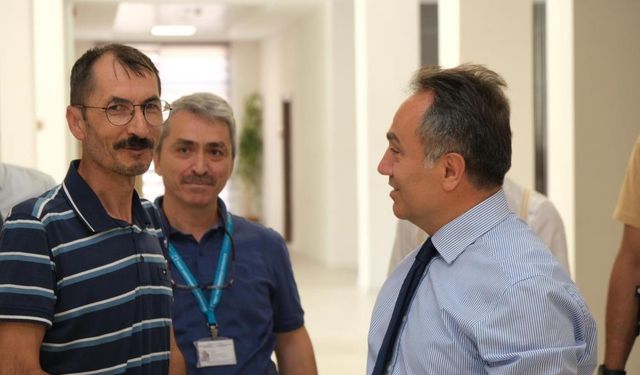 31 yıl sonra okulunda yine öğrenci oldu