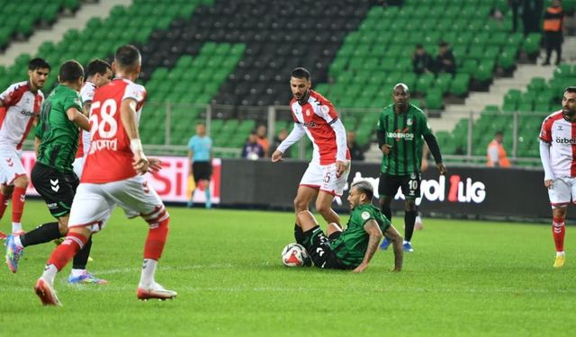 Sivasspor'a yaradı: Sakaryaspor 7 yabancıyla sahada: Hükmen mağlubiyet mi?