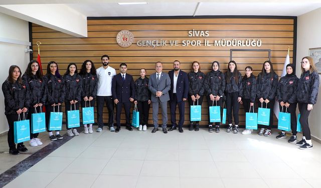 Sivas'ta sponsorlukla spora destek sağlandı