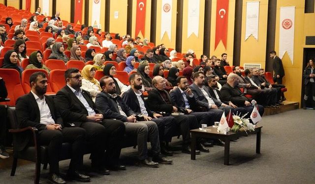 Sivas’ta Entelektüel Hareketlilik Artıyor