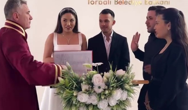 Nikah töreninde roller bir anda değişti