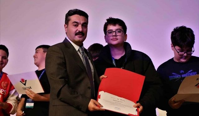 Sivas Öğrencilerinden Bölge Finalinde Dikkat Çeken İmza