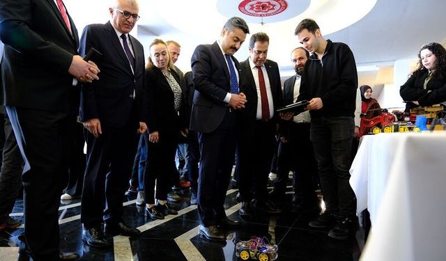 Sivas’ta İlk Kez Yapıldı, Gençler Geleceğini Burada Şekillendirdi