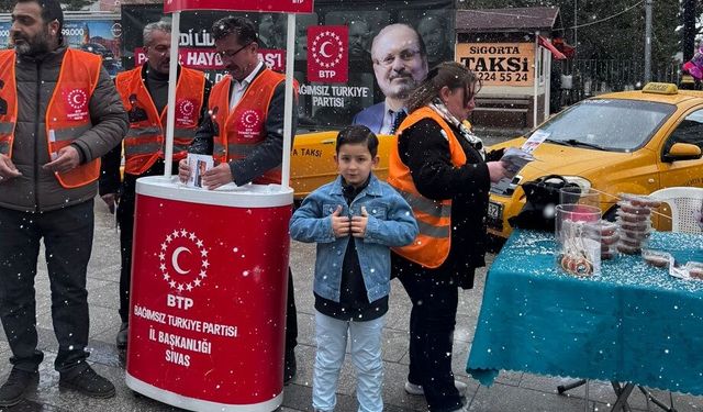 Sivas’ta Dağıtılan Lokmalar Haydar Baş'a Dualar İçin