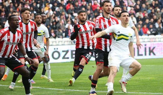 Sivasspor Evinde Dağıldı! Erokspor’dan 3 Gollü Soğuk Duş