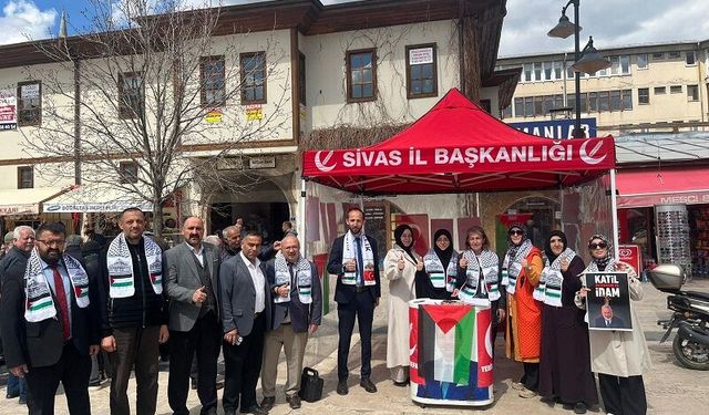 Sivas'ta Yeniden Refah Partisi'nden İmza Kampanyası