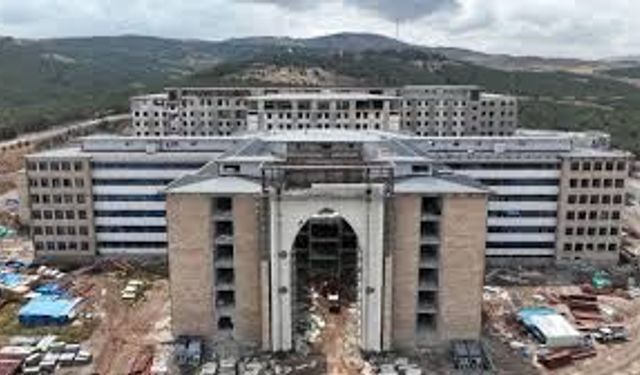 Sivas'ta  1071 Yataklı Yeni Hastanede Geri Sayım Başladı