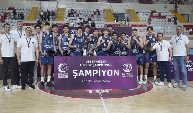 Sivas’ta Final Gecesi: U18 Türkiye Şampiyonluğu Anadolu Efes’in