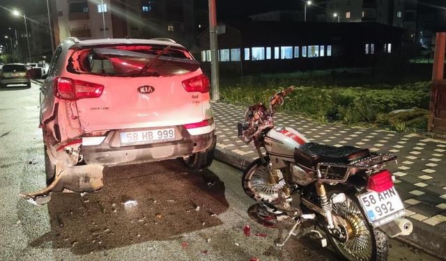 Sivas'ta Feci Kaza! Motosiklet Sürücüsü Hayatını Kaybetti!
