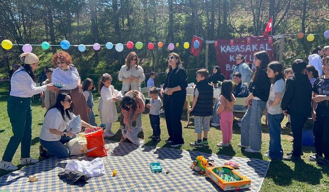 Kabasakal Köyü İlkokulu’nda Bahar Şenliği Coşkusu