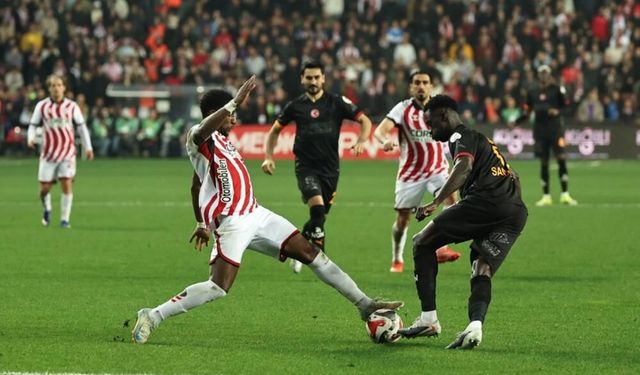 Galatasaray Samsun’da Dağıldı! Tarihi Fark Yedi