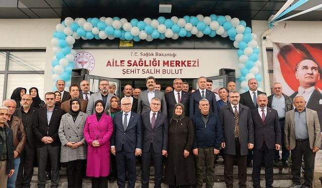 Sivas’ta Şehit Salih Bulut Aile Sağlığı Merkezi açıldı