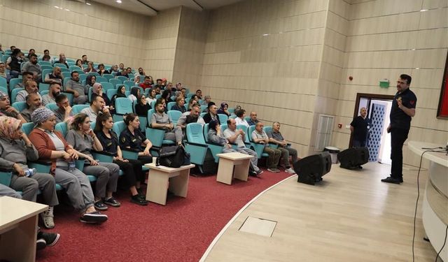 Sivas Numune'de Yangın ve Tahliye eğitimi