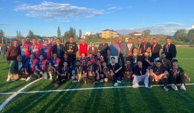 İmranlı'da futbol heyecanı sona erdi