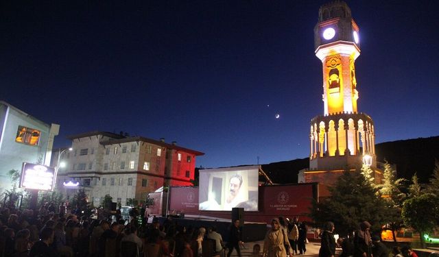Zara'da Gezen Sinema herkesi buluşturdu