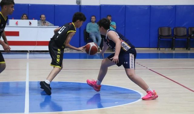 Sivas’ta basketbol rüzgarı esti