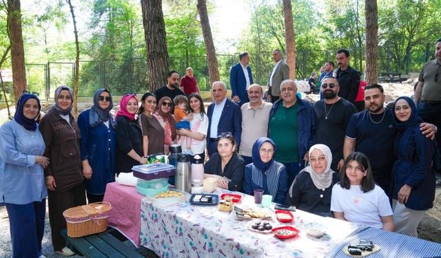 Sivaslılar Keşkek Şenliği'ni Ümraniye'de yaptı