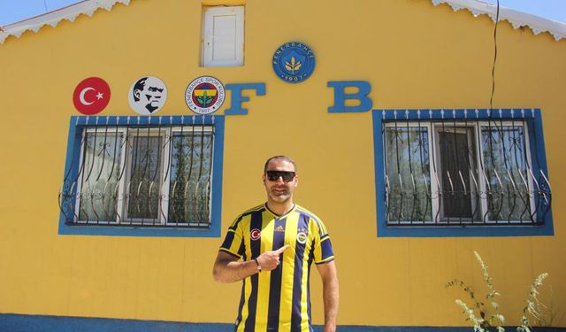 Sivas'ta Fenerbahçe sevgisini evinin duvarlarında yaşattı