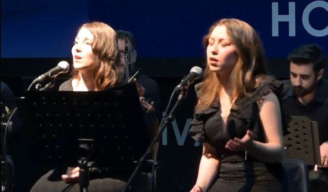 Sivas Cumhuriyet Üniversitesi’nde Türk Musikisi Gecesi