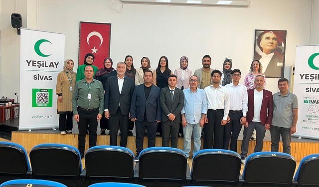 Sivas'ta Yeşilay bölge toplantısı yapıldı