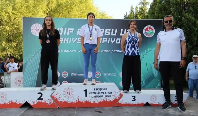 Sivas SEM’den Türkiye Şampiyonası’nda çifte gurur