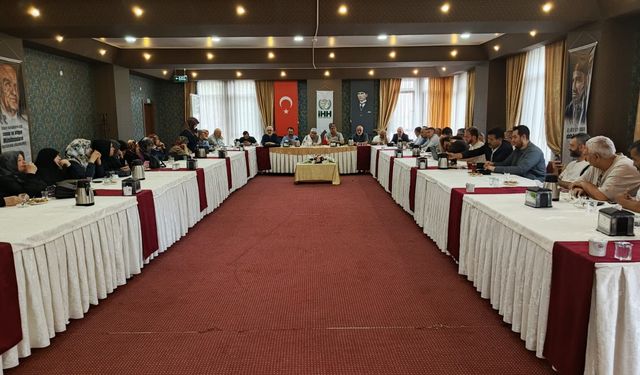Sivas'ta, Üst Düzey İsimlerin Katıldığı Toplantıda 5 Aylık Bilanço Açıklandı