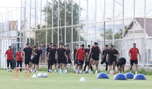Kırmızı beyazlı ekipte yeni sezonun ilk antrenmanı