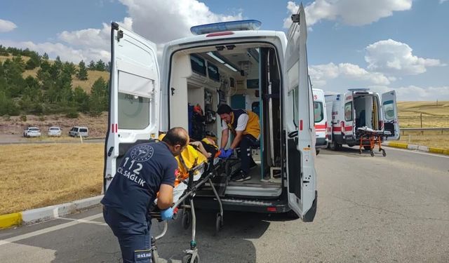 Sivas'ta o kazada ağır yaralı kurtarılamadı
