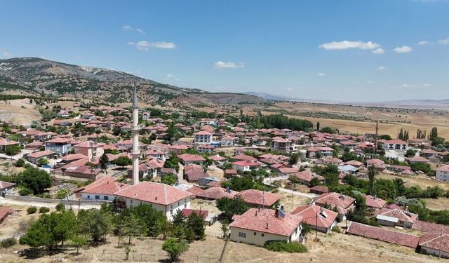 Göç veren köy şimdi iş arayanların adresi oldu!