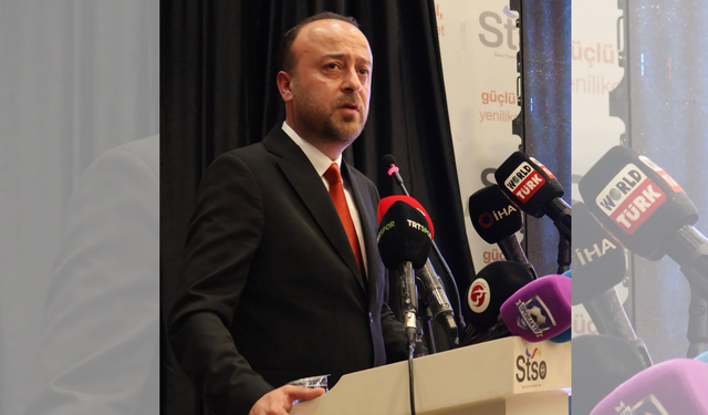 Burak Özçoban Yeniden Başkan