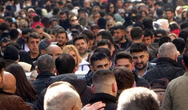 Türkiye’nin Geleceği İçin Yeni Dönem! Aile ve Nüfusta On Yıllık Plan Resmen Başladı!