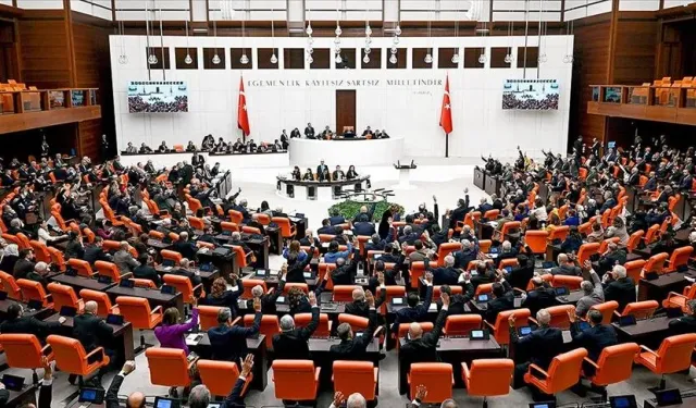 TBMM'de Kartlar Yeniden Dağıtılıyor! CHP Artık Ana Muhalefet Değil!